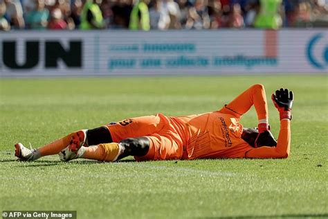 montpellier clermont|Montpellier v Clermont abandoned after firecracker thrown